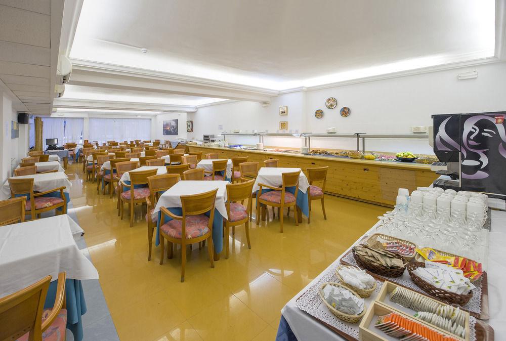 Hotel Vibra Vila Ibiza città Esterno foto