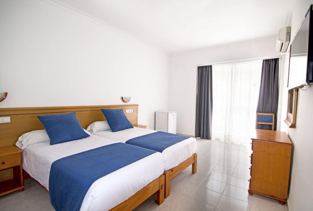Hotel Vibra Vila Ibiza città Esterno foto