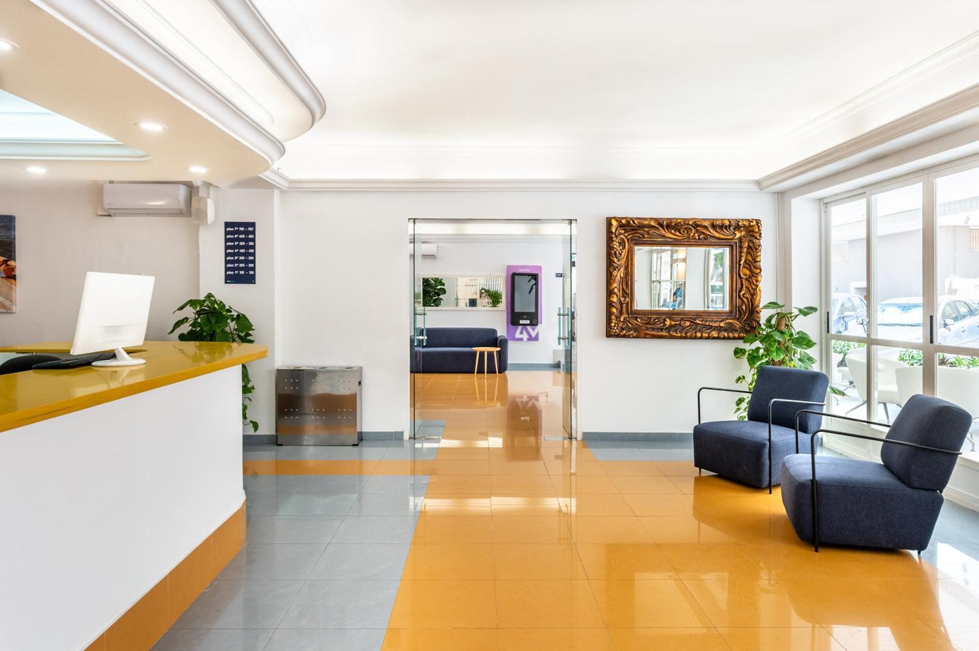 Hotel Vibra Vila Ibiza città Esterno foto