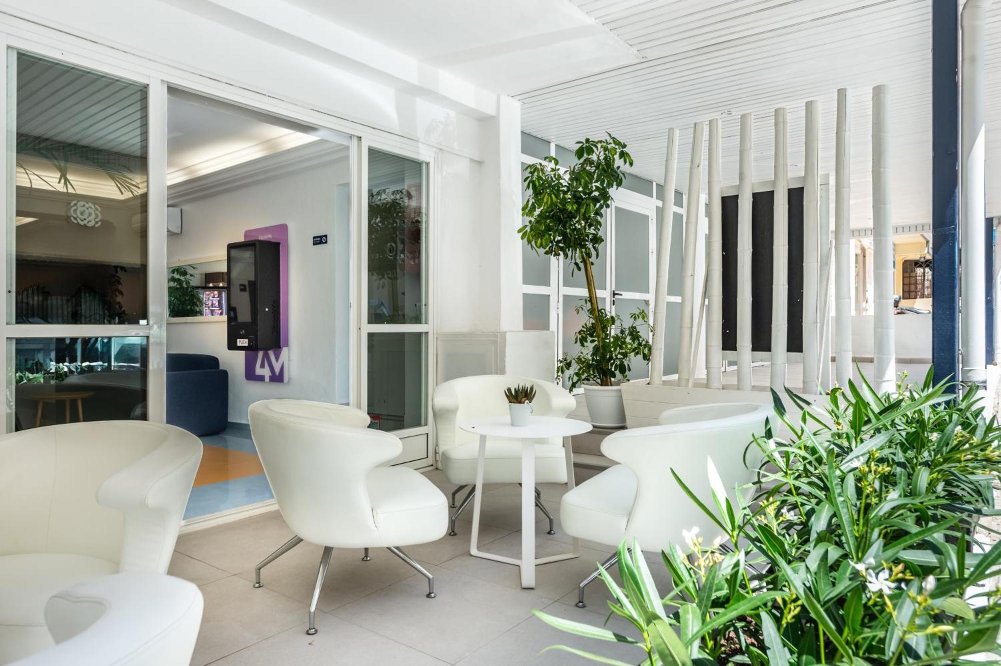 Hotel Vibra Vila Ibiza città Esterno foto