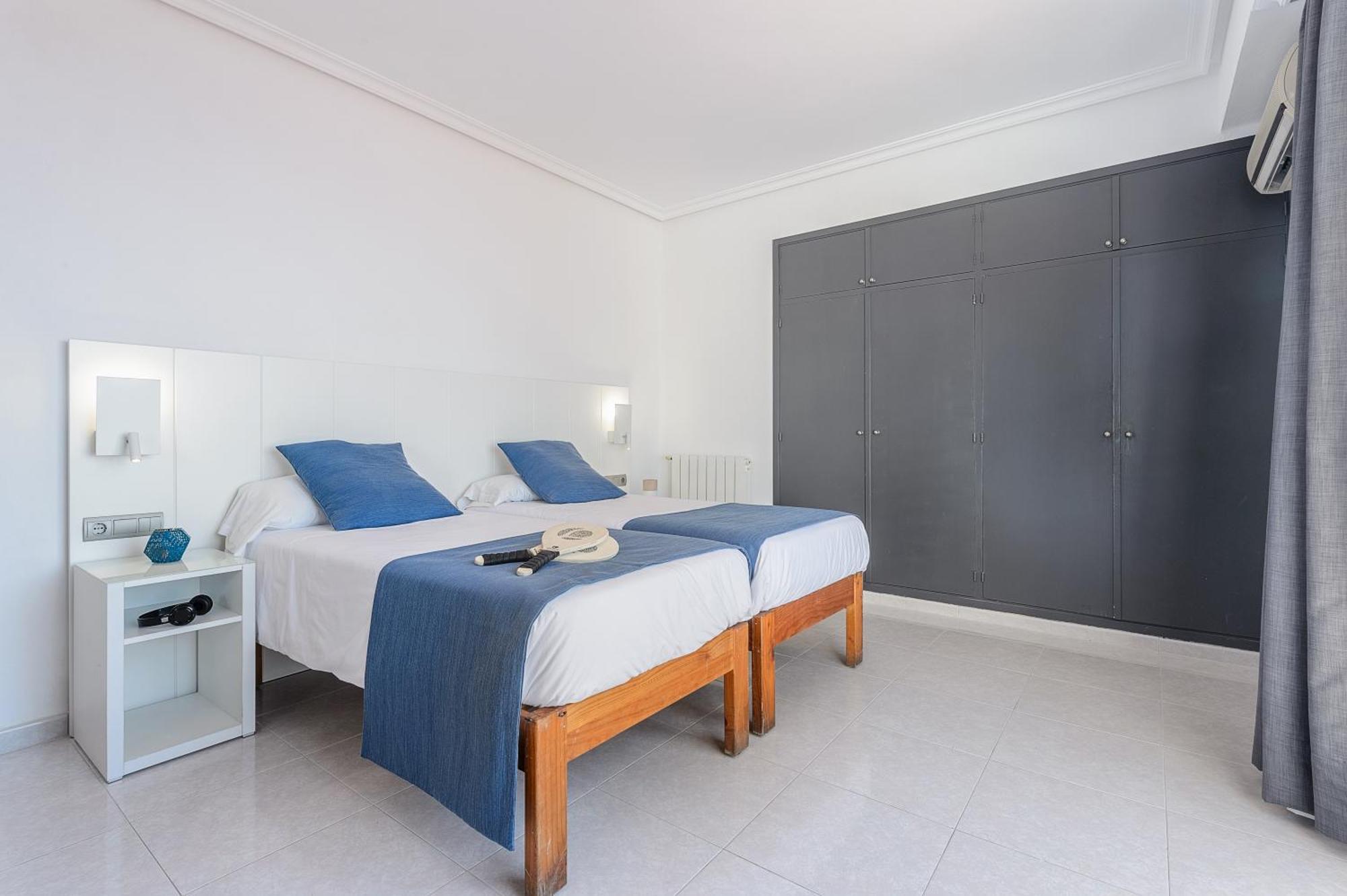 Hotel Vibra Vila Ibiza città Esterno foto