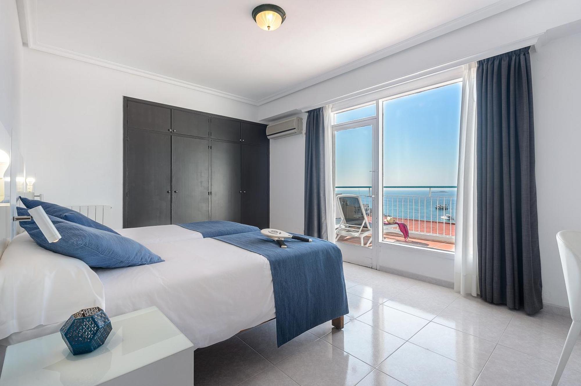 Hotel Vibra Vila Ibiza città Esterno foto