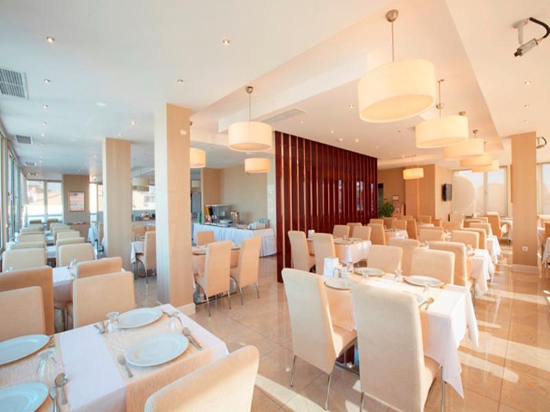 Hotel Vibra Vila Ibiza città Esterno foto