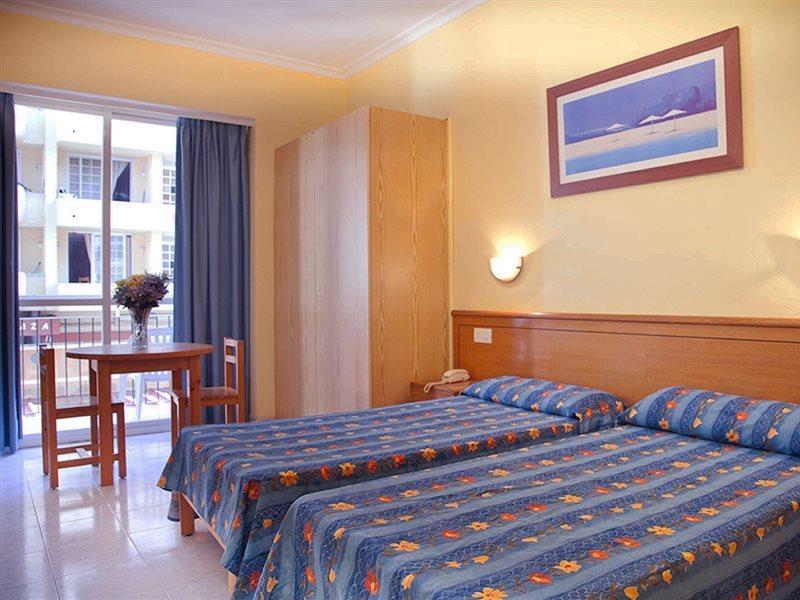 Hotel Vibra Vila Ibiza città Esterno foto