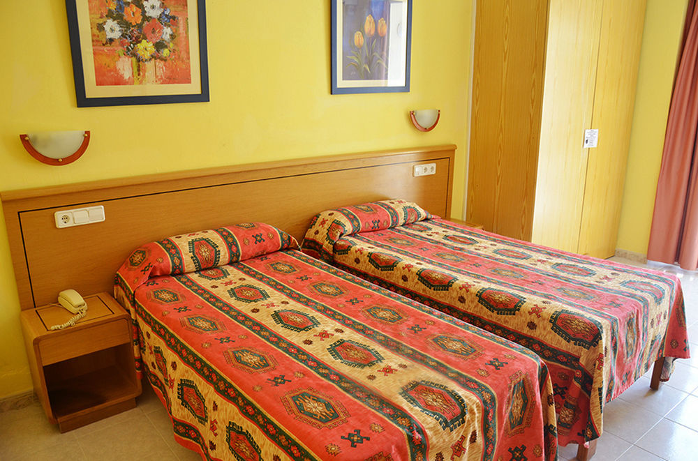 Hotel Vibra Vila Ibiza città Esterno foto
