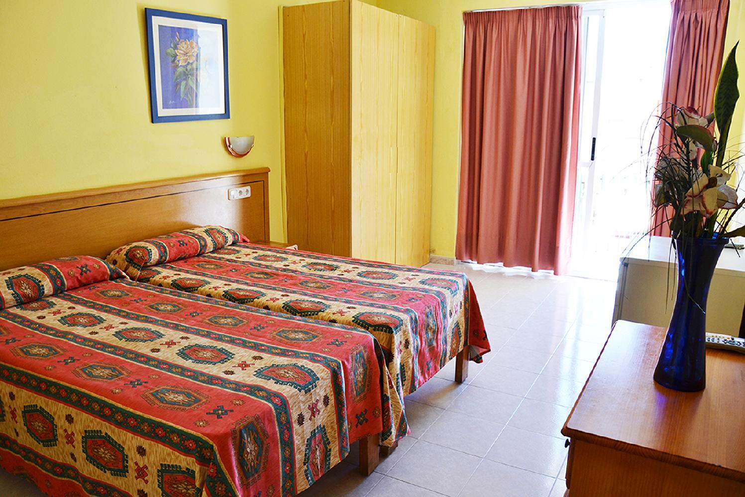 Hotel Vibra Vila Ibiza città Esterno foto