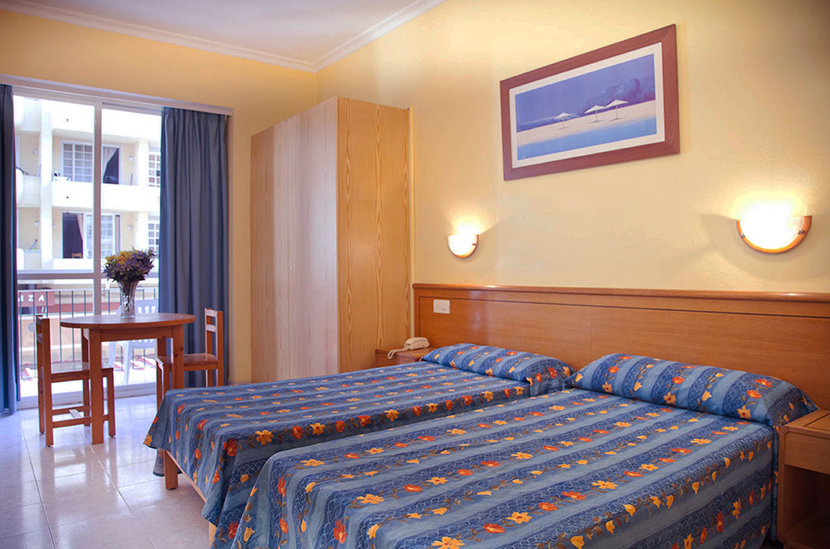 Hotel Vibra Vila Ibiza città Esterno foto