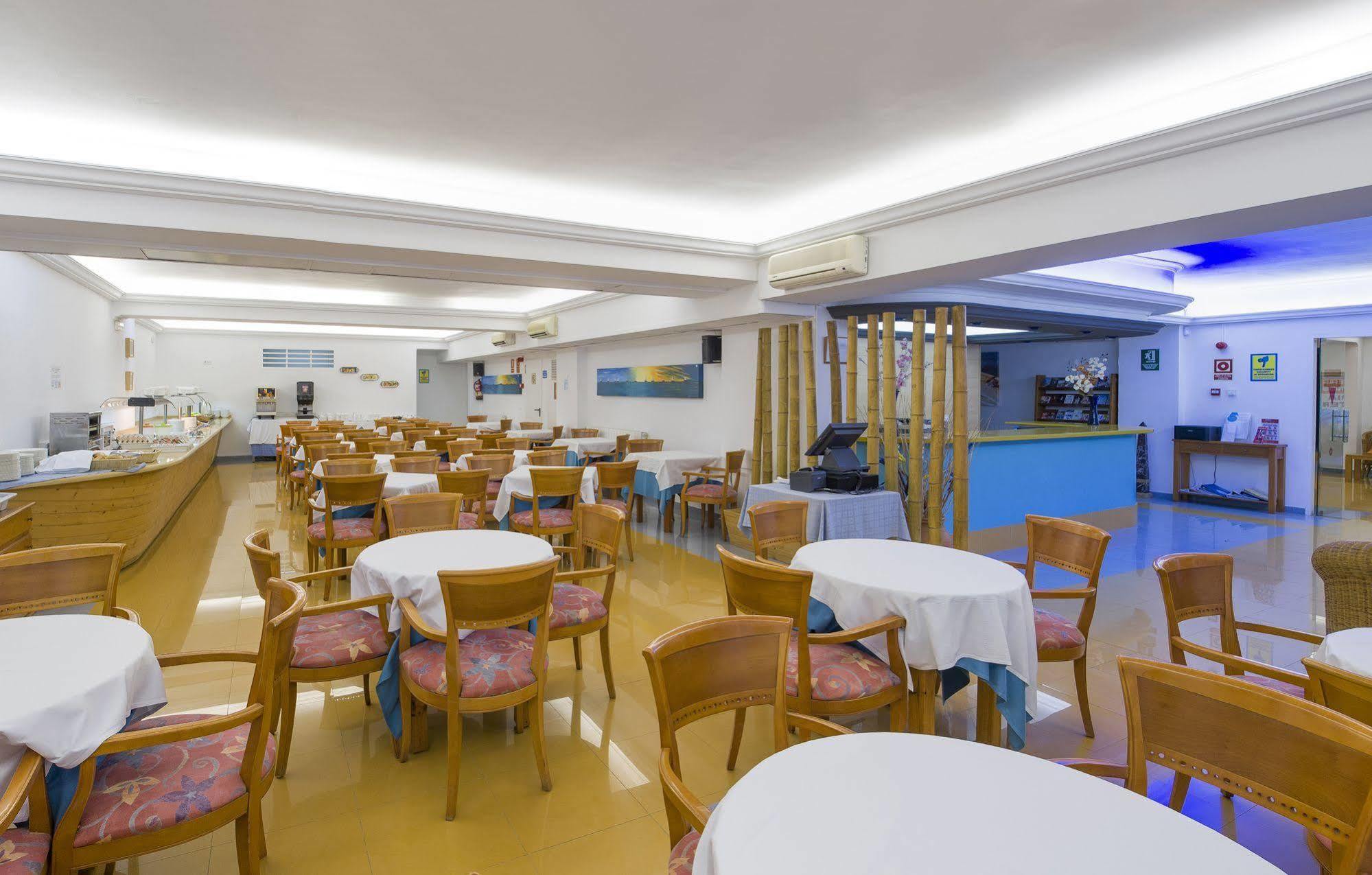 Hotel Vibra Vila Ibiza città Esterno foto